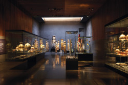 Chilské muzeum předkolumbovského umění v Santiagu, autor: Smiljan Radic, 2014