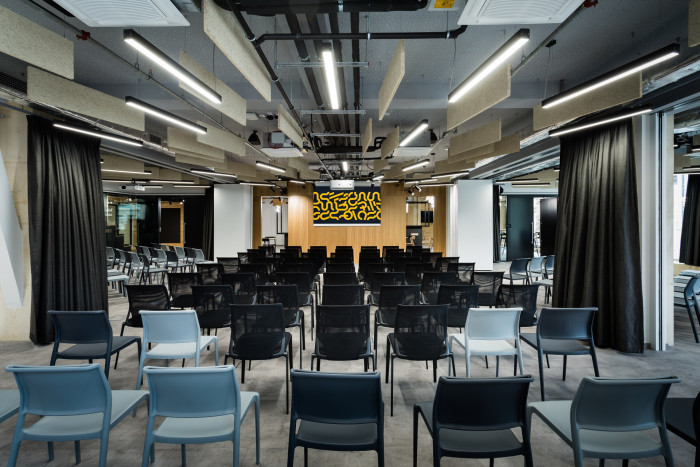 HUBHUB v Praze od studia Reaktor