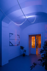 Ondřej Bělica - Ateliér na náměstí: Prostory lze různě nasvítit a dosáhnout tak různých atmosfér