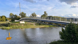 Pražský Radotín má dvě nové lávky - obě podpoří cyklisty a chodce