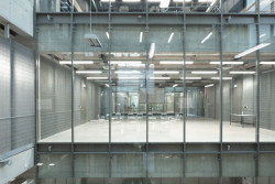 Nové technologické centrum UMPRUM s osvětlením značky Zumtobel