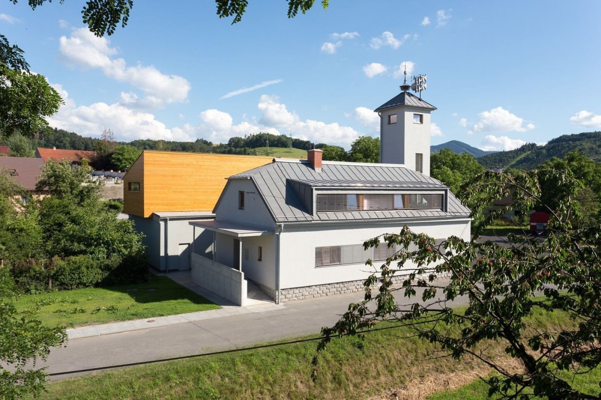 Nástavba hasičské zbrojnice v Palkovicích, Kamil Mrva architects, foto