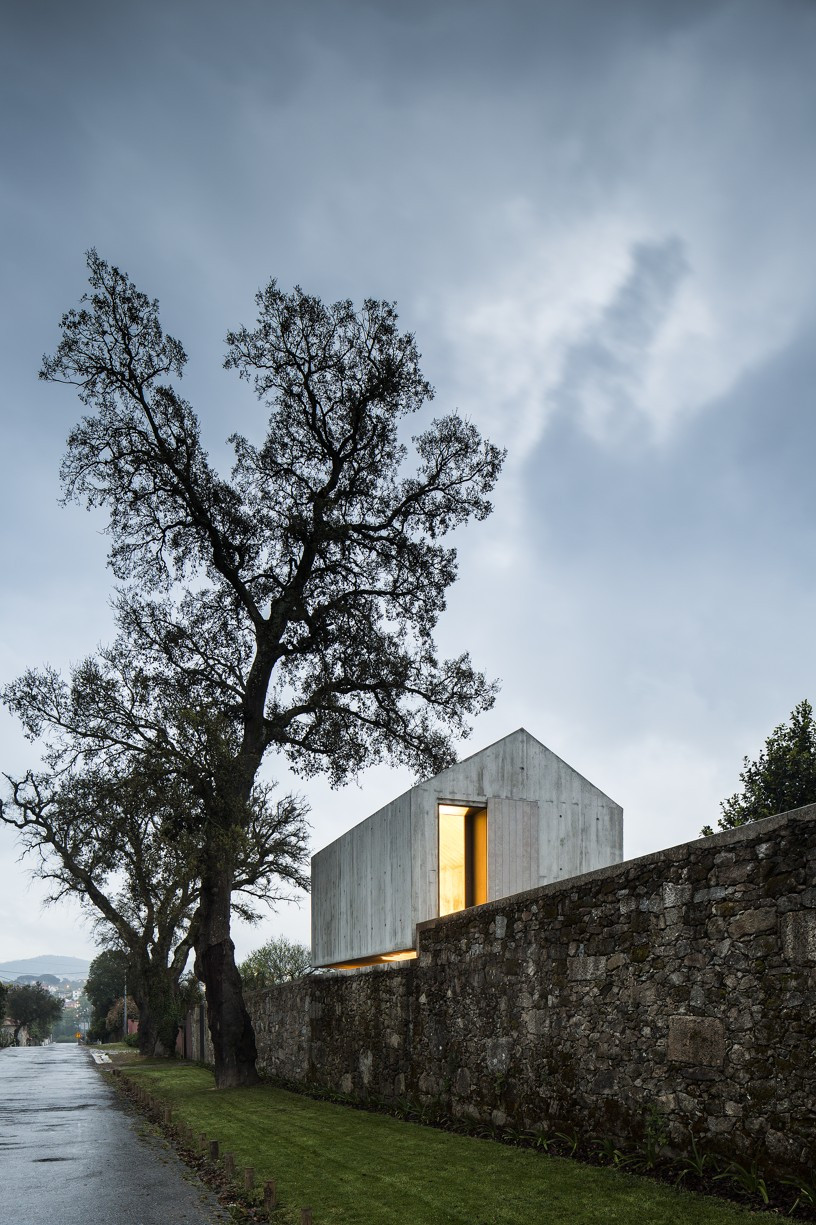 The Dovecote, AZO Sequeira Arquitectos Associados