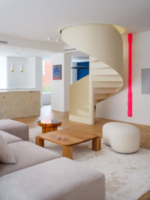Mezonet na „šestce“, Michal Škrna, Tereza Tejkalová a Tomáš Pavlakovič, ESTÉ ARCHITEKTI