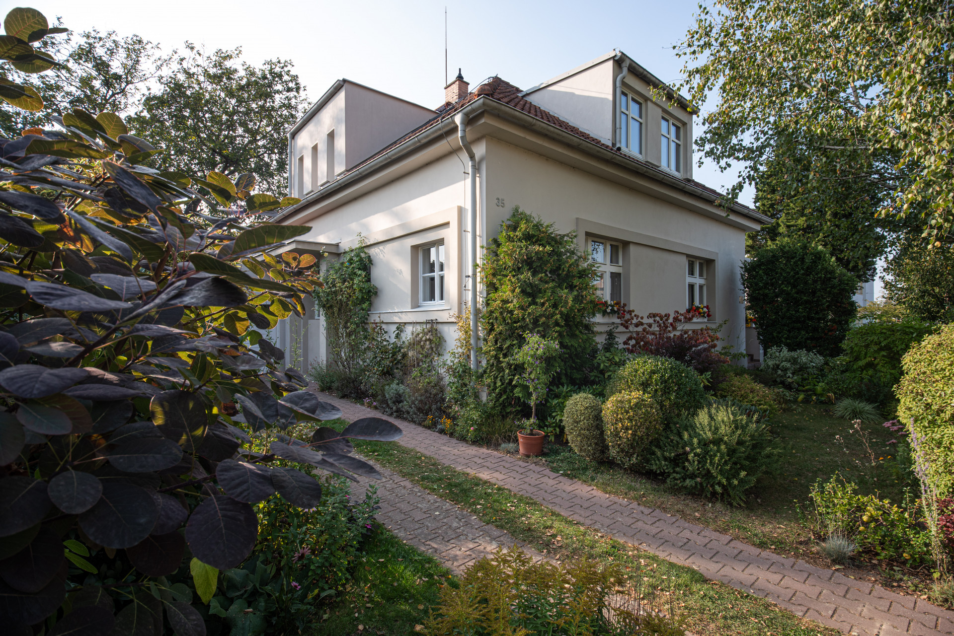 Rekonstrukce interiéru prvorepublikové vily od Studia X