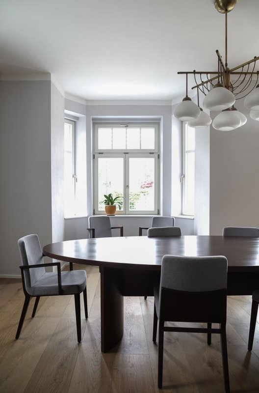 Rekonstrukce vily na Ořechovce v Praze, monom architekti