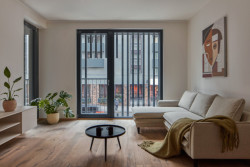 Celkově se v domě nachází 48 bytů. Dispozičně novostavba nabízí byty od 1+kk až po 4+kk. (Bytový dům Iconik, studio Edit!)