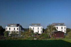 BD Krásnopolská, ATELIER 38