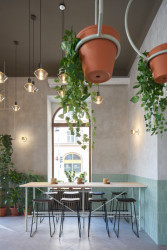 Pobočka restaurace Banh Mi Makers na Letné, Studio Minio / Kryštof Blažek