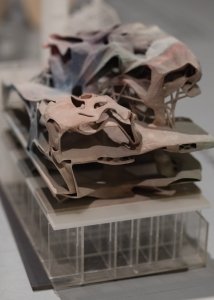 Ateliér architektury III se ve svých projektech soustřeďuje na testování nových metod navrhování. Úspěchy i nepřeberné množství projektů ateliéru sleduje výstava Souostroví / Archipelago 13 *A3, která se koná v Galerii UM.