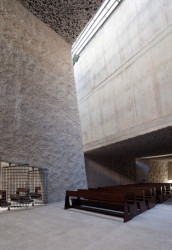 Menis Arquitectos postavili kostel svatého Spasitele ve městě La Laguna na Tenerife