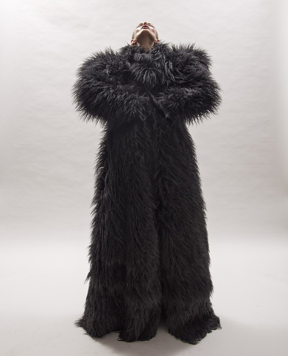 Tomáš Němec / kolekce FW22 Thanks God I'm an Atheist a SS23 The Lady of the Lines