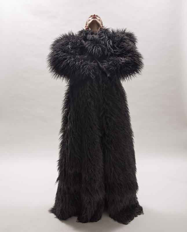 Tomáš Němec / kolekce FW22 Thanks God I'm an Atheist a SS23 The Lady of the Lines