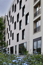 V Praze roste Smíchov City. Součástí tohoto rezidenčního komplexu je i bytový dům od ateliéru Kuba & Pilař.