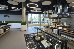 Mladoboleslavská Škoda Auto má nový administrativní objekt. Navrhli ho architekti ze studia ATP ARCHITEKTEN INGENIEURE.