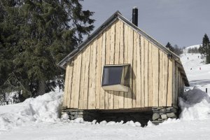 Transformace stodoly v údolí Myrkdalen na turistické ubytování, OPAFORM