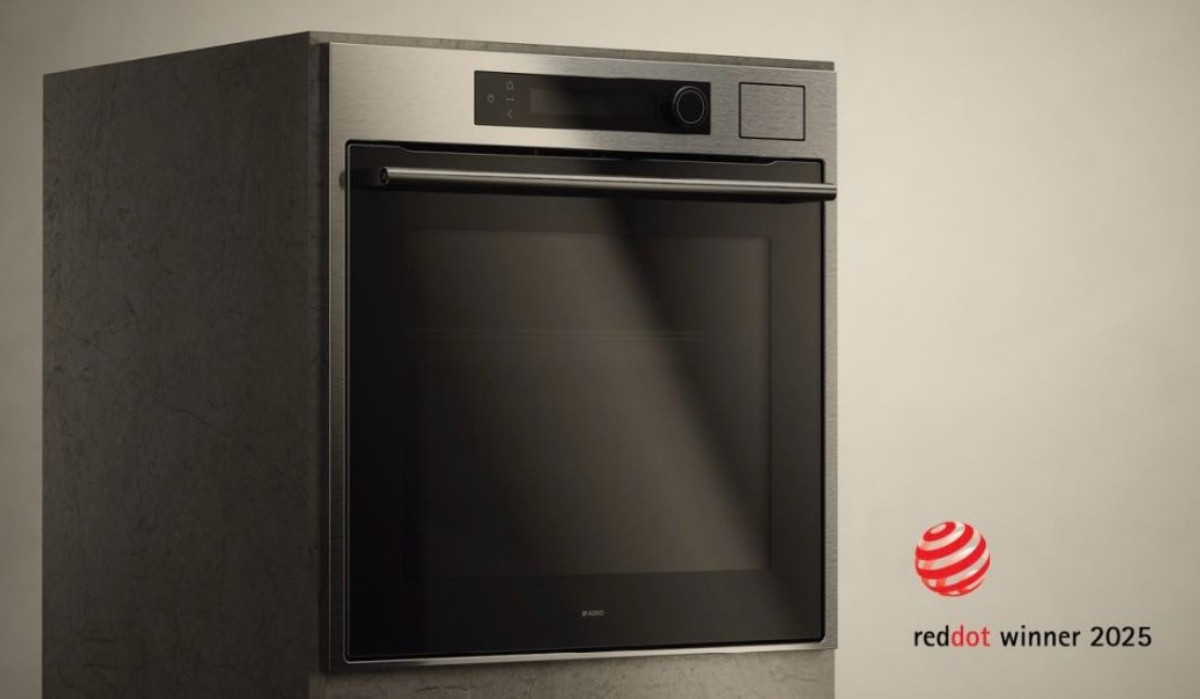 ... stejně jako vestavná trouba Celsius NYACraft