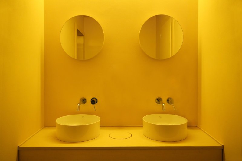VIOLA centrum pro umenie, zerozero