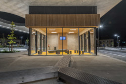 Studio Loca plan stojí za návrhem nového autobusového nádraží v malém městě Nová Paka