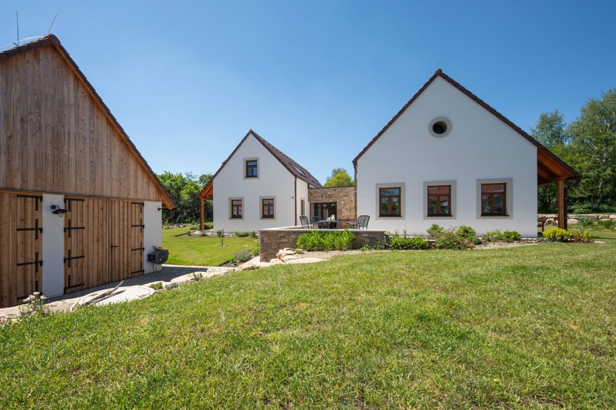 Usedlost na Vysočině, 3K Architects / Roman Kučírek, Jan Komárek