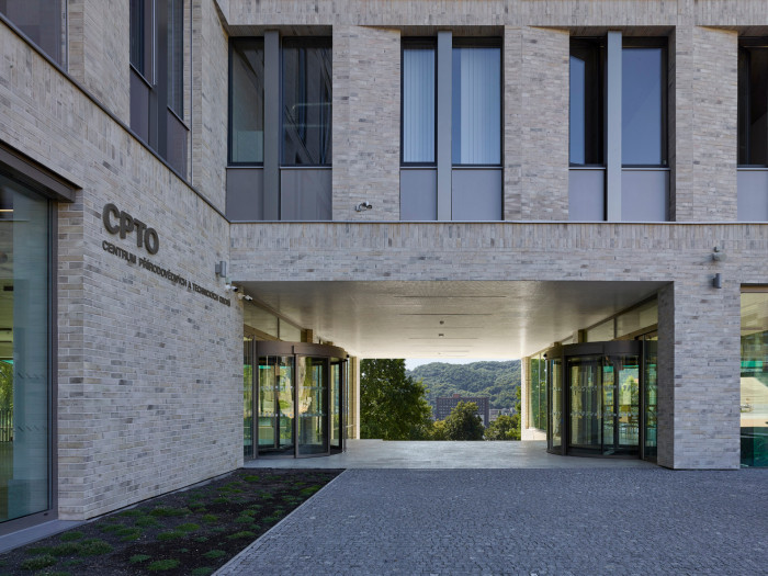 Univerzita J.E.Purkyně, Pelčák a partner architekti. Foto