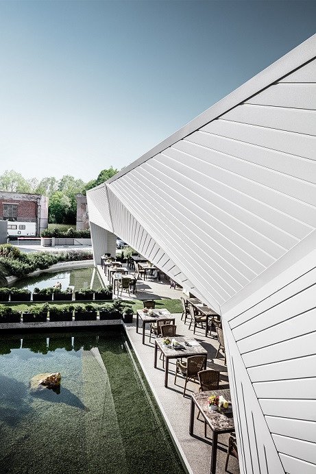 Restaurace Mimama,  Zoltán Reznicsek