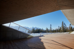 Zázemí rekreačního areálu Bachledka, Compass architekti/ Juraj Benetin, Matej Grébert, Roman Janata