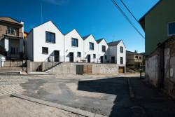 Sociální byty obce Bílovice nad Svitavou, ČTYŘSTĚN architekti / Milan Joja, Karel Kubza, Tomáš Págo