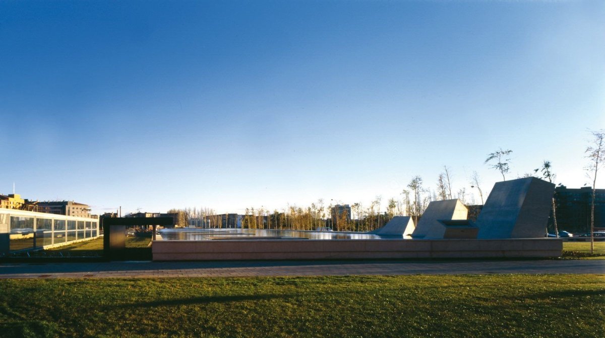 Gina Barcelona Architects, Městská márnice León, foto