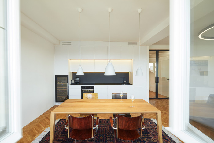 Byt Vršovice, 0,5 Studio/ Pavel Nový, Vít Svoboda