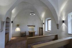 Úprava bývalé fary ve Chvalšinách na zařízení pro  pobyty osob s poruchami autistického spektra, kaple, 4DS