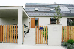 Rodinný dům ve Vraném nad Vltavou, Kontinual,