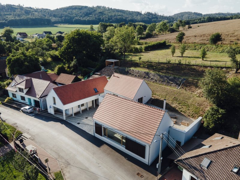 Obecní dům ve Skaličce u Tišnova od Soni Urbánkové