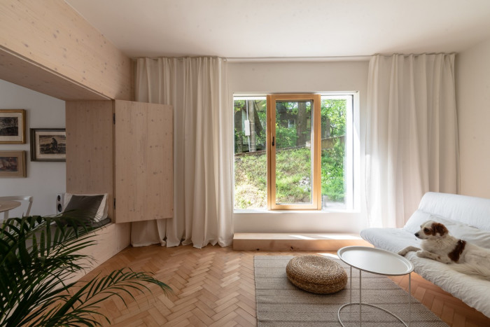 Rekonstrukce přízemního bytu, What architects