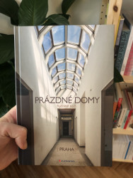 Prázdné domy - Praha – Radomír Kočí, Grada, 2020, 240 stran - 3 kusy v soutěži. Foto: EARCH.cz