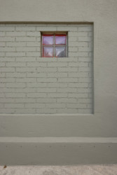 Nízkonákladová rekonstrukce dělnického domku v okresním městě Šaľa od ORA Architekti