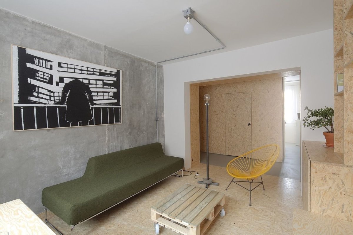 architectureMADE, rekonstrukce bytu paneláku v Plzni, foto