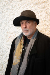 Izraelský umělec Ron Arad