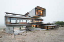 Luciano Kruk arquitectos, Golf House / Casa Golf – foto