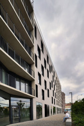 V Praze roste Smíchov City. Součástí tohoto rezidenčního komplexu je i bytový dům od ateliéru Kuba & Pilař.