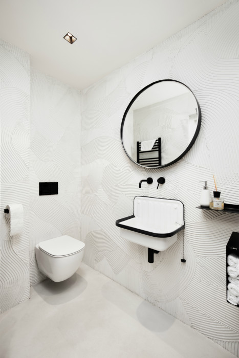 Redesign kaceláří Redbull, suterén - koupelna, Kunc Architects,