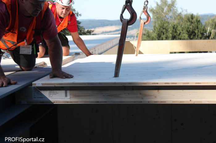 Duté žebrové panely NOVATOP ELEMENT