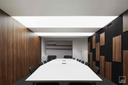 Studio Arch.Design zrekonstruovalo jednací síň Nejvyššího soudu v Brně