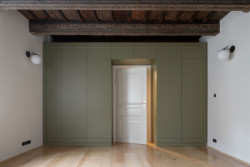 Mezi další pozůstatky renesance patří malované záklopové stropy. (Rekonstrukce Malého Buquoyského Paláce v Praze, Tereza Scheibová)