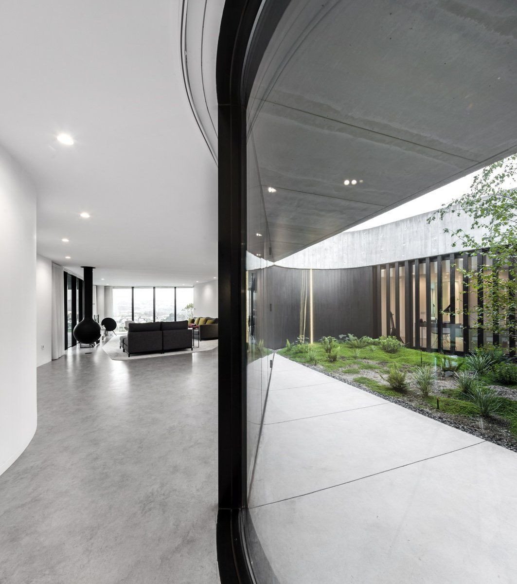 Cabo de Vila House, spaceworkers