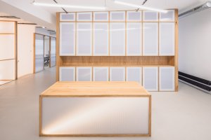 Pohled do interiéru Panelárny (Ateliér v panelárně od A8000)