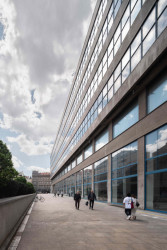 Největší přehlídku designu a módy ve střední Evropě bude hostit pražský Veletržní palác a Uměleckoprůmyslové muzeum