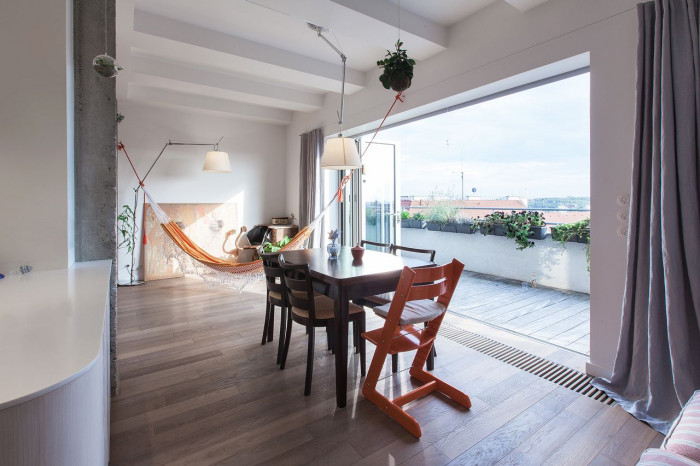 Lenka Míková Architect, Malý penthouse v Praze – foto