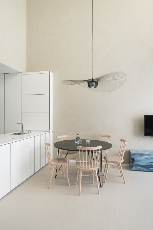 Rekonstrukce mezonetového bytu v Bratislavě, LANG BENEDEK ASSOCIATED ARCHITECTS