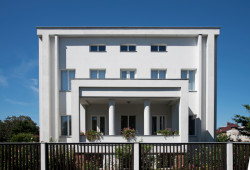 Kniha Vily a rodinné domy v Hradci Králové 1900‒1950, Ladislav Zikmund-Lender